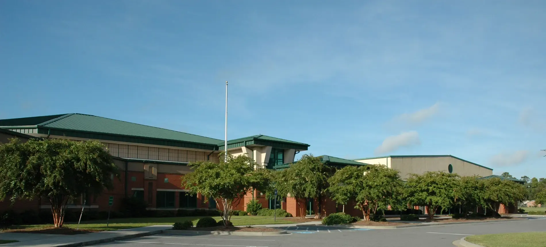 Lee Roy Myers Middle School: photo 1 of 5