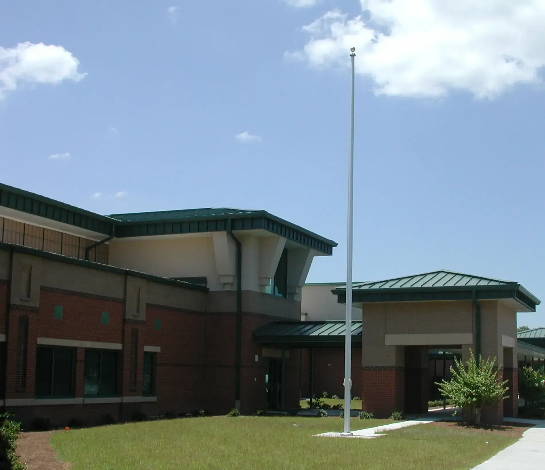 Lee Roy Myers Middle School: photo 4 of 5