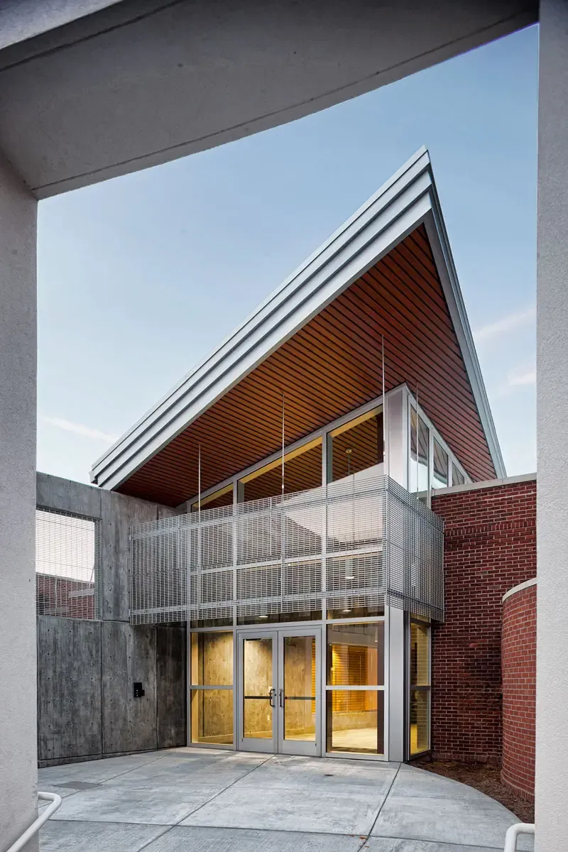 Lane Library Learning Commons: exterior