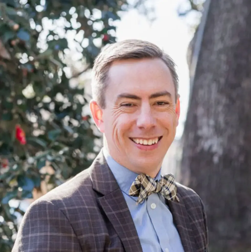 Portrait of Eric McManus