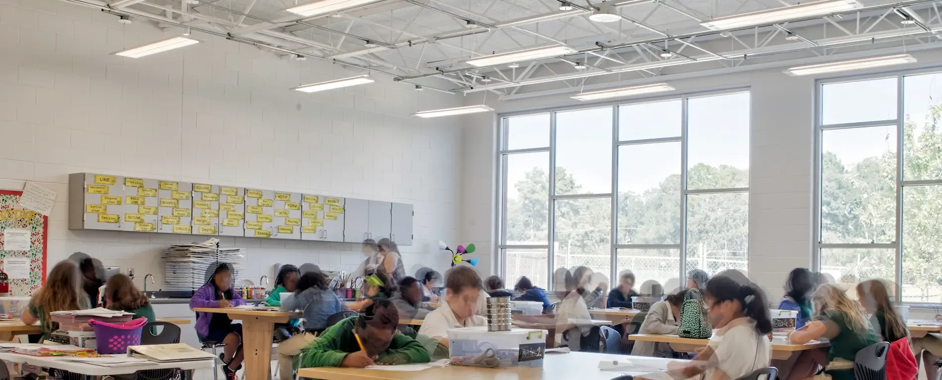 Hesse K-8 School: students in the building